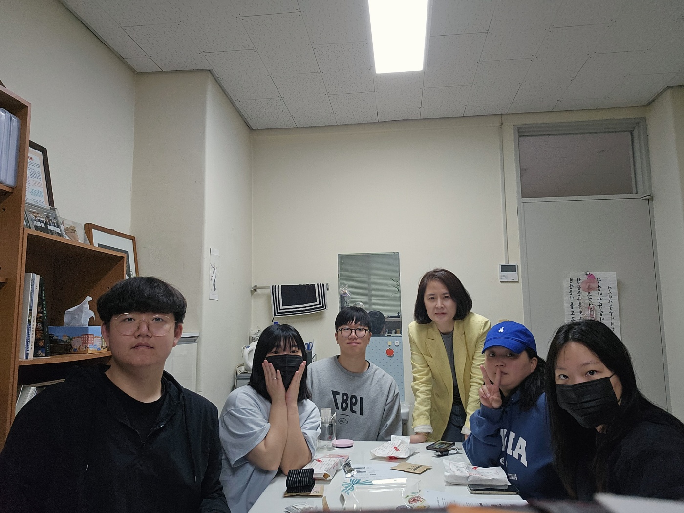 인권센터 서포터즈와 첫번째 회의.jpg